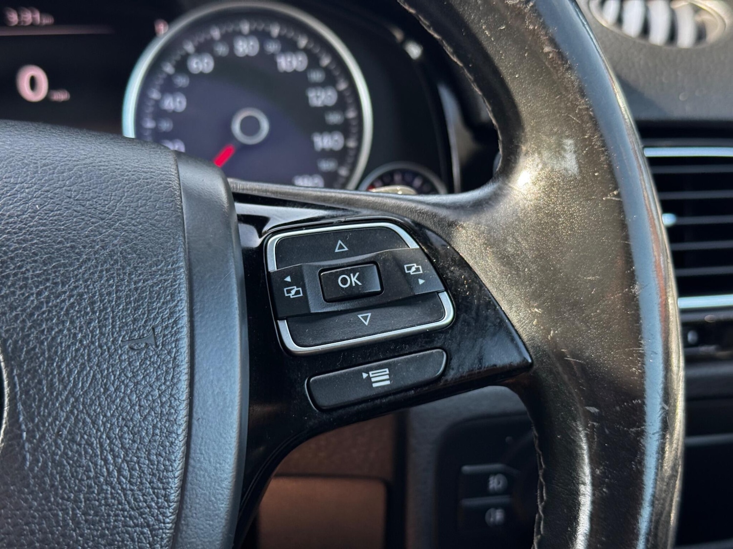 Used Volkswagen Touareg for sale - 78170352: Photo 17