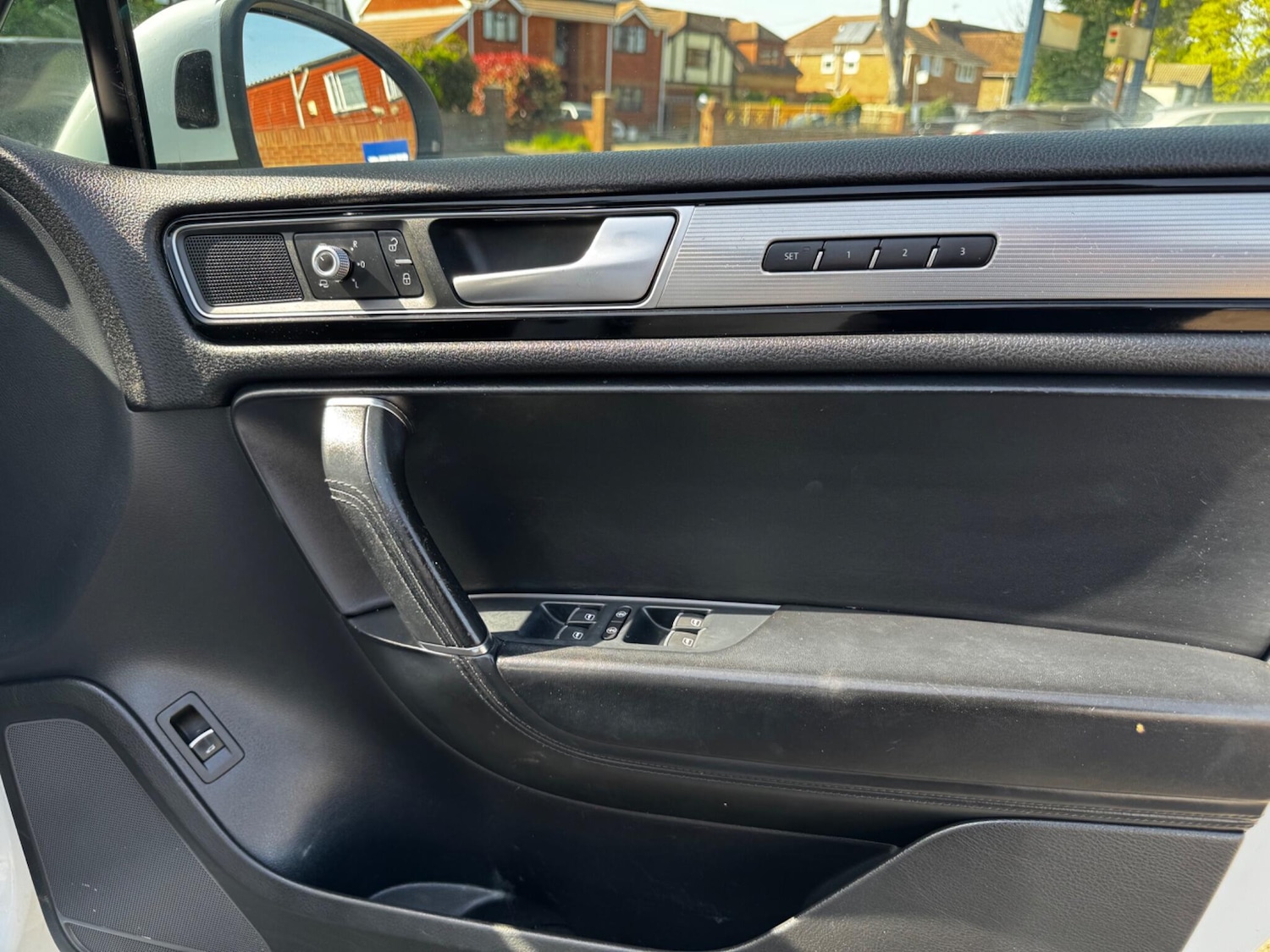 Used Volkswagen Touareg for sale - 78170352: Photo 28