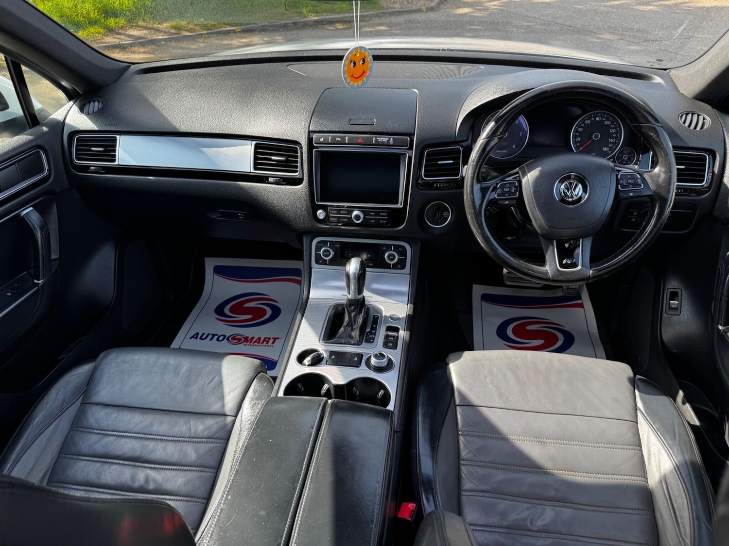 Used Volkswagen Touareg for sale - 78170352: Photo 9