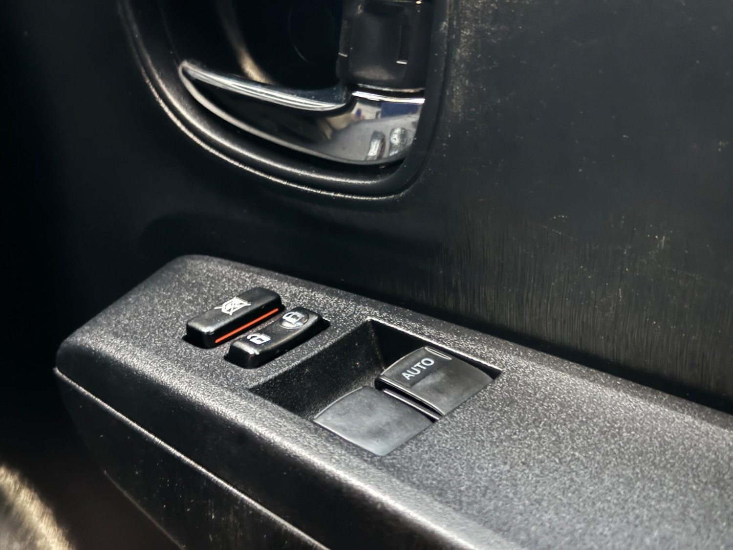 Used Toyota Yaris 2012 for sale - 77203231: Photo 21