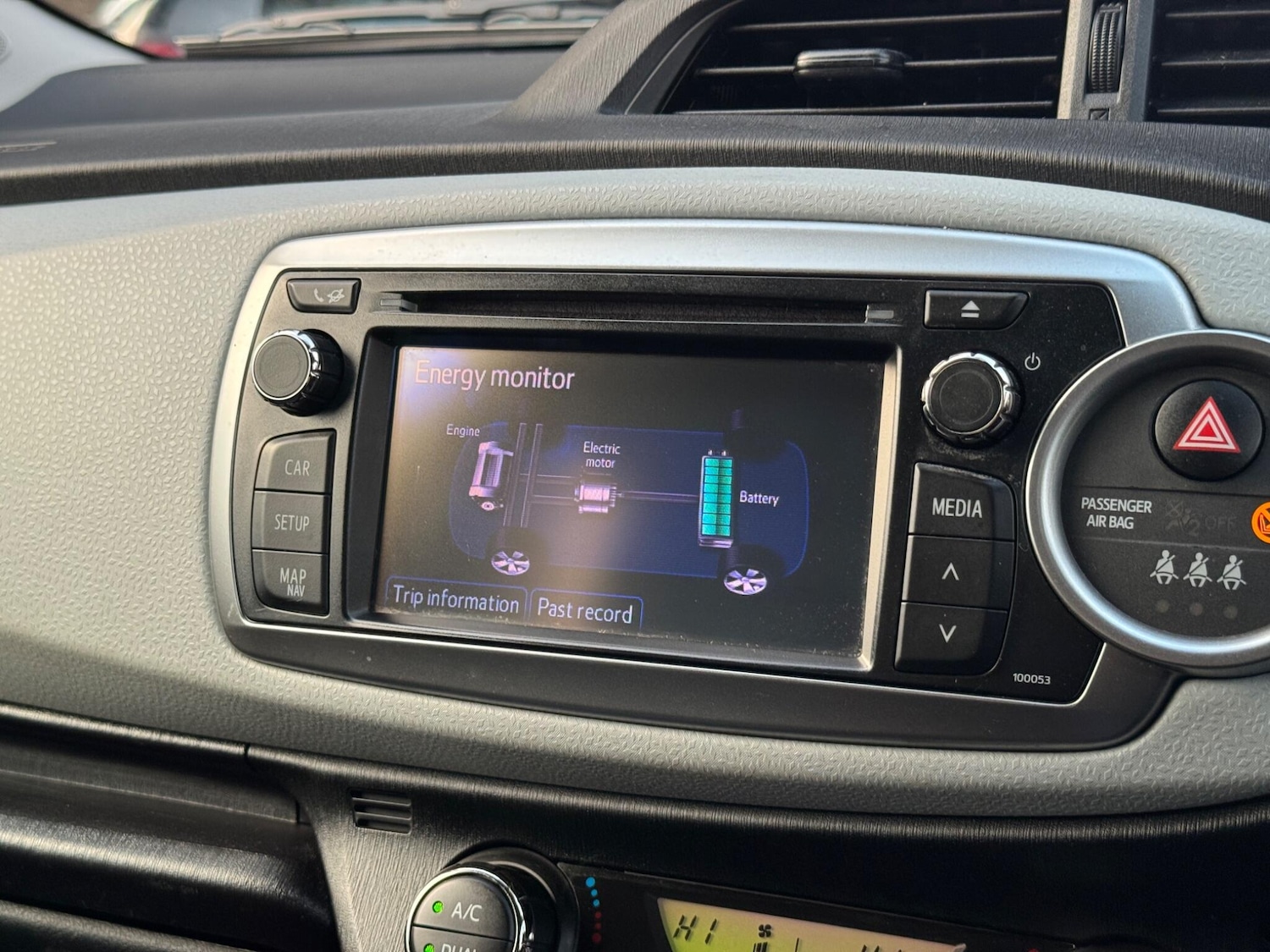 Used Toyota Yaris 2012 for sale - 77203231: Photo 27