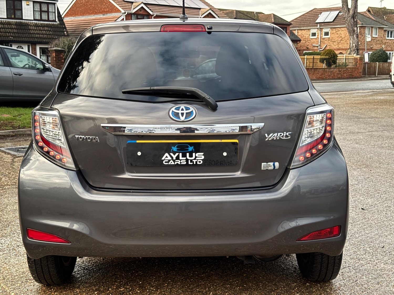 Used Toyota Yaris 2012 for sale - 77203231: Photo 7