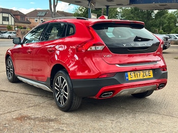 Used Volvo V40 2017 for sale - 78601065: Photo