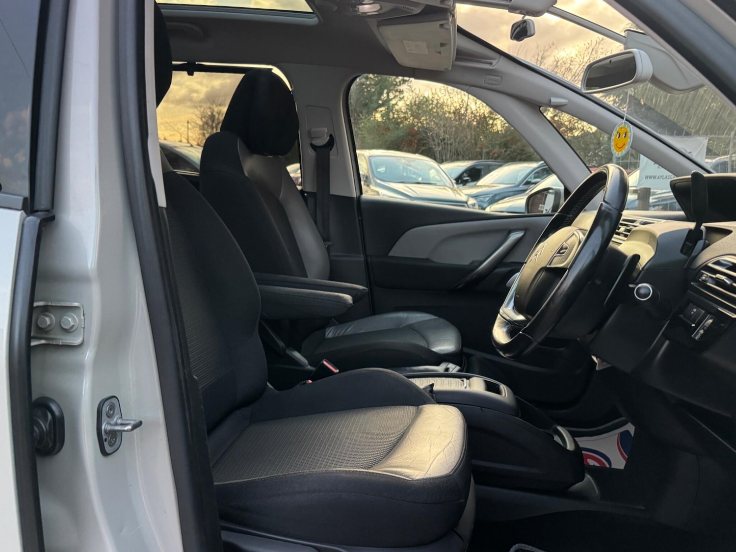 Used Citroen C4 Grand Picasso 2018 for sale - 77119692: Photo 10