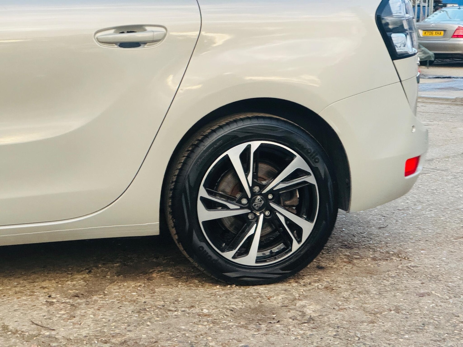 Used Citroen C4 Grand Picasso 2018 for sale - 77119692: Photo 24