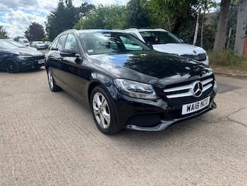 Used Mercedes-Benz C Class 2018 for sale - 78504025: Photo
