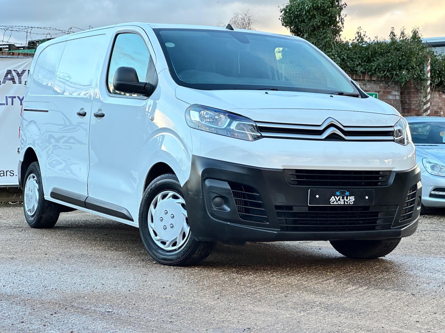 Used Citroen Dispatch for sale - 77586240: Photo 1
