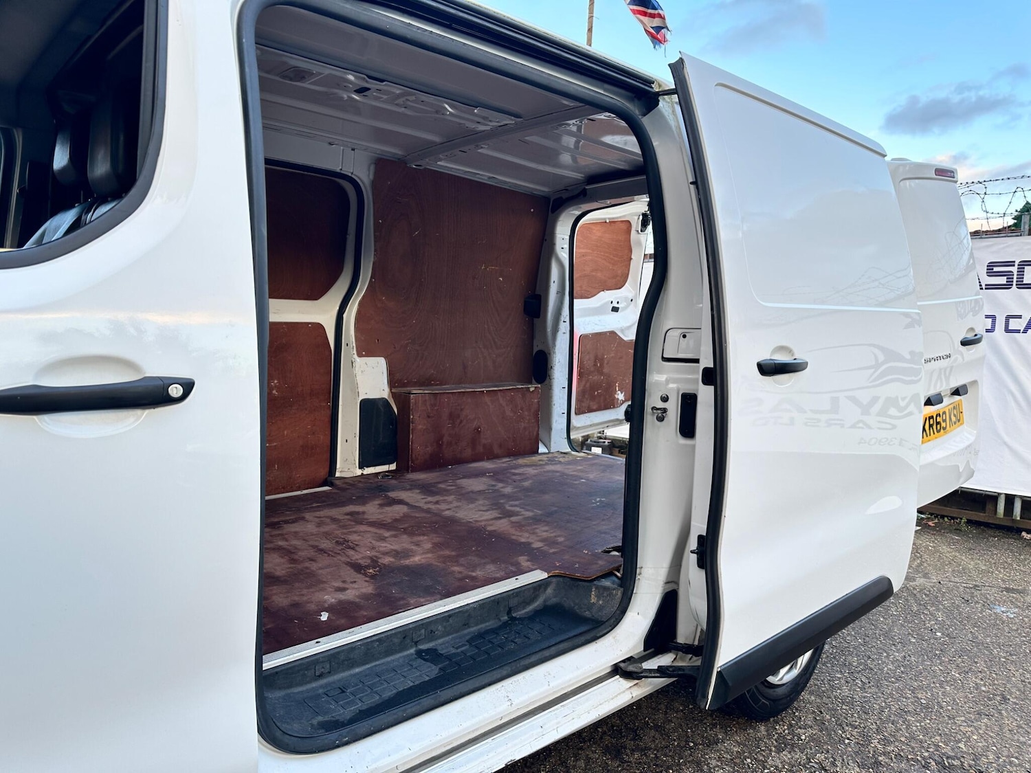 Used Citroen Dispatch for sale - 77586240: Photo 37