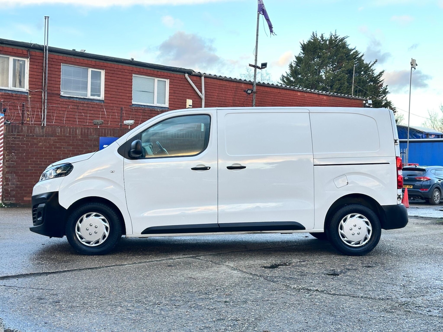 Used Citroen Dispatch for sale - 77586240: Photo 4