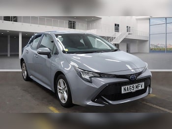 2020 (69) - 1.8 VVT-i Hybrid Icon Tech 5dr CVT