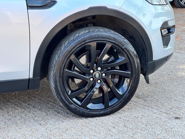 Used Land Rover Discovery Sport 2017 for sale - 75246557: Photo 16