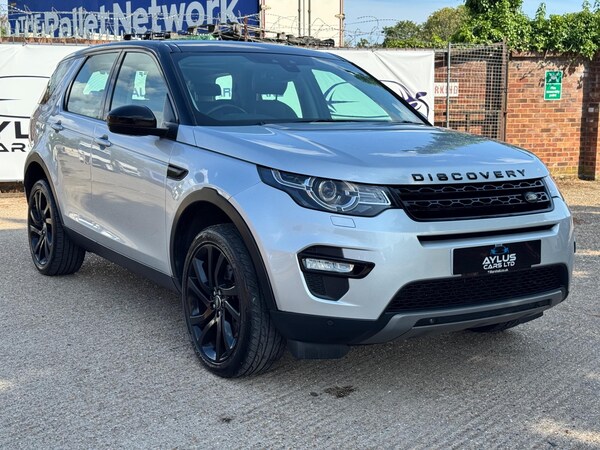 Used Land Rover Discovery Sport 2017 for sale - 75246557: Photo 1