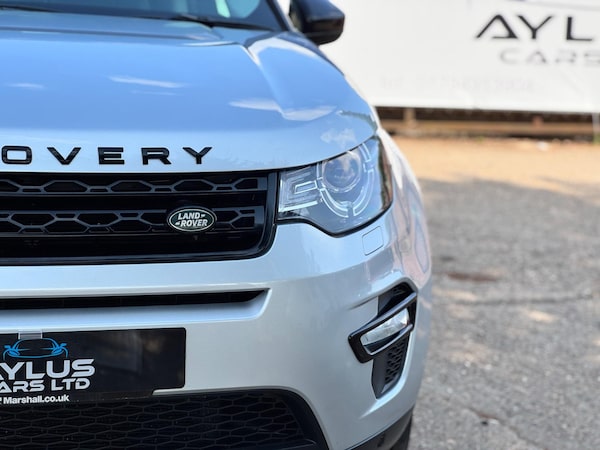 Used Land Rover Discovery Sport 2017 for sale - 75246557: Photo 3