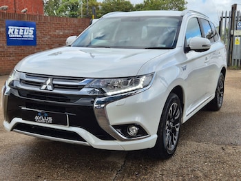 Used Mitsubishi Outlander 2017 for sale - 75741511: Photo