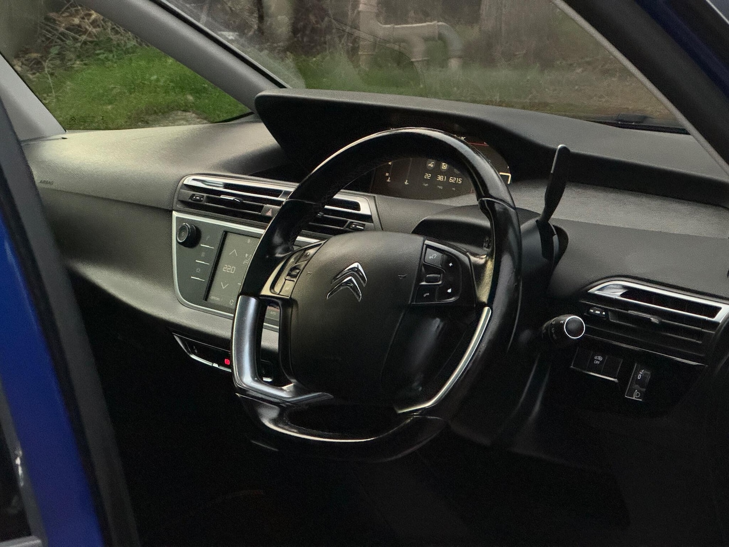 Used Citroen C4 Grand Picasso 2018 for sale - 76992716: Photo 23