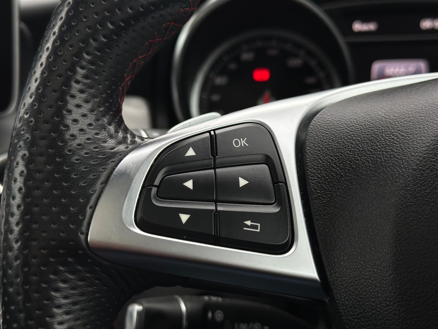 Used Mercedes-Benz GLA 2018 for sale - 78058052: Photo 24