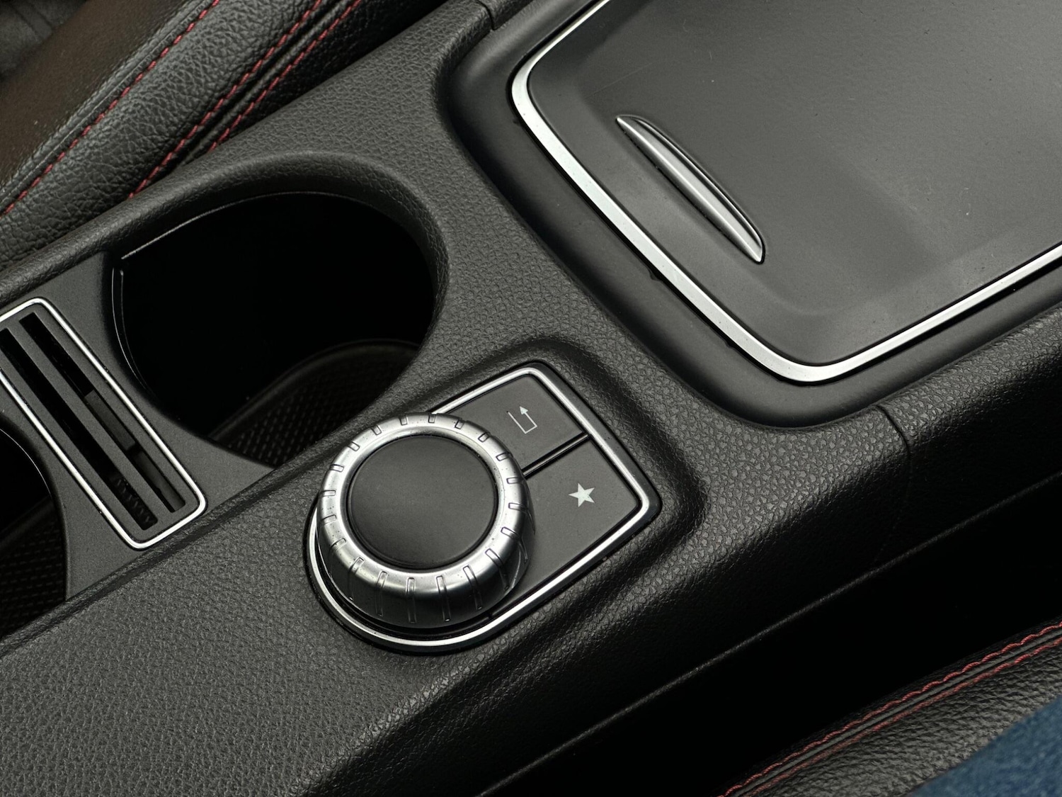 Used Mercedes-Benz GLA 2018 for sale - 78058052: Photo 27