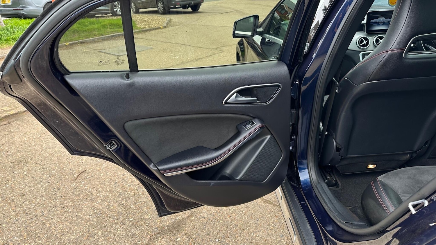 Used Mercedes-Benz GLA 2018 for sale - 78058052: Photo 40