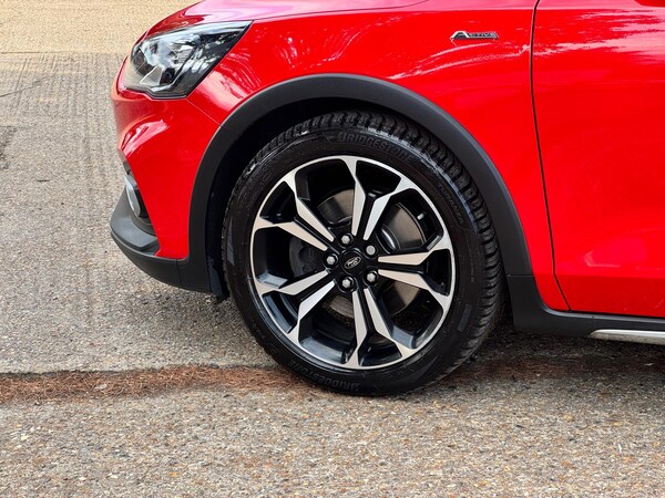 Used Ford Focus 2020 for sale - 75103590: Photo 8