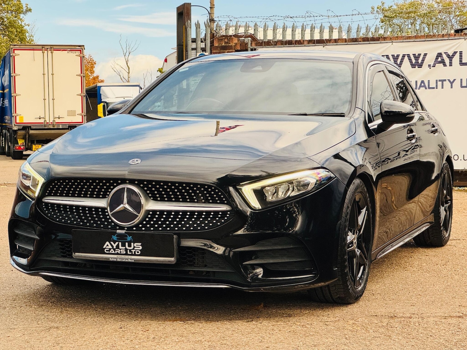 Used Mercedes-Benz A-Class 2018 for sale - 76337648: Photo 3