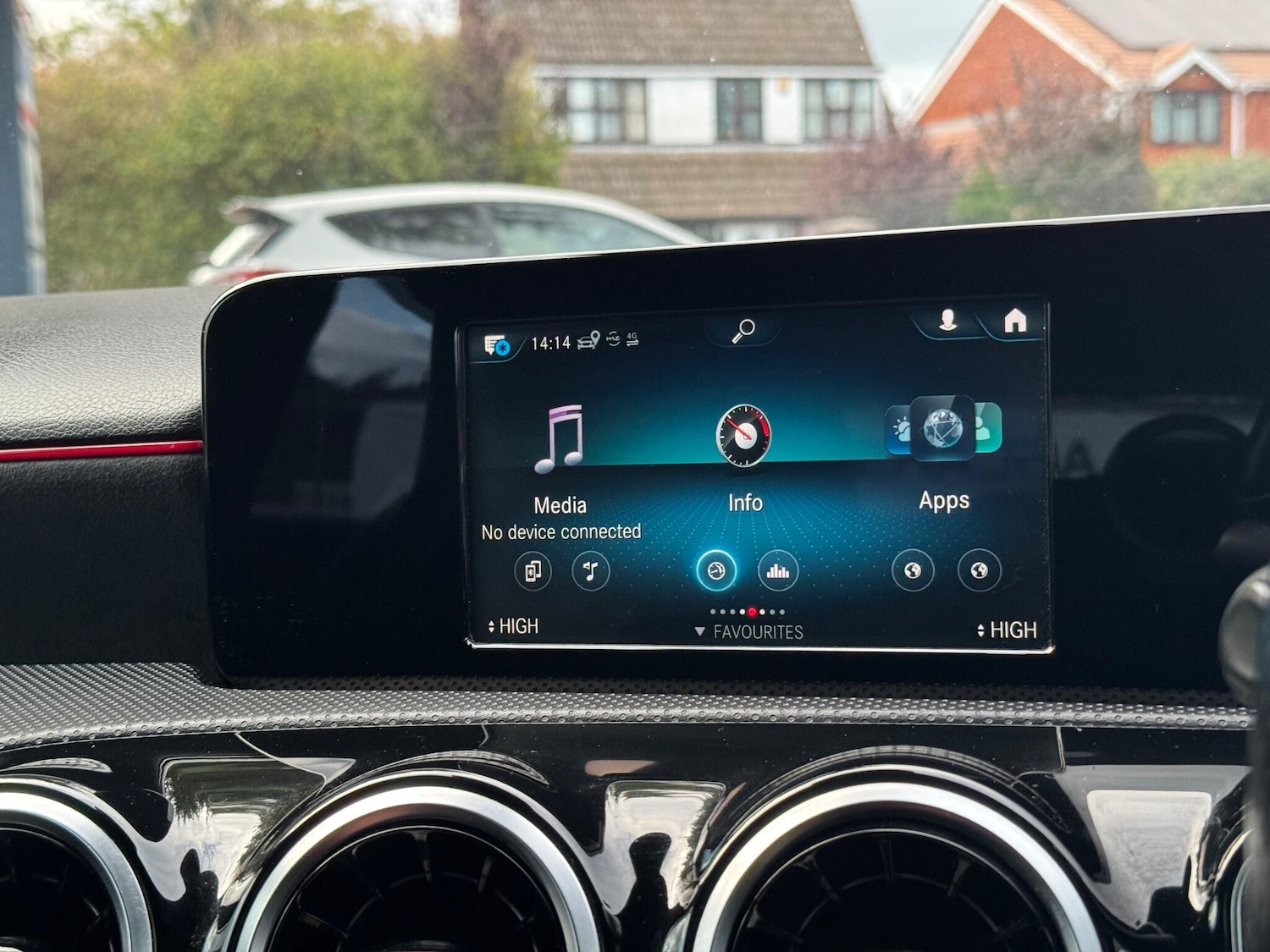 Used Mercedes-Benz A-Class 2018 for sale - 76337648: Photo 34