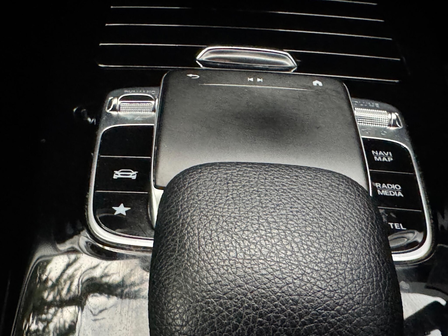 Used Mercedes-Benz A-Class 2018 for sale - 76337648: Photo 55