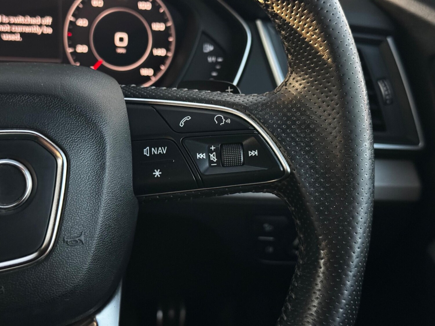 Used Audi Q5 2018 for sale - 77957907: Photo 25