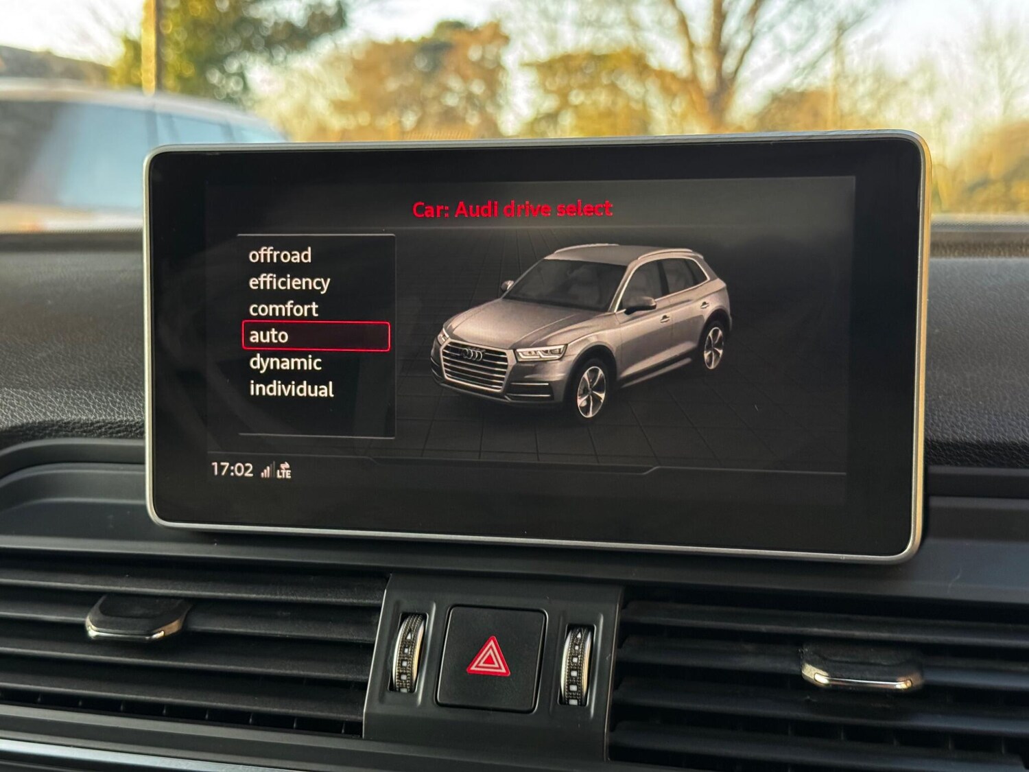 Used Audi Q5 2018 for sale - 77957907: Photo 36