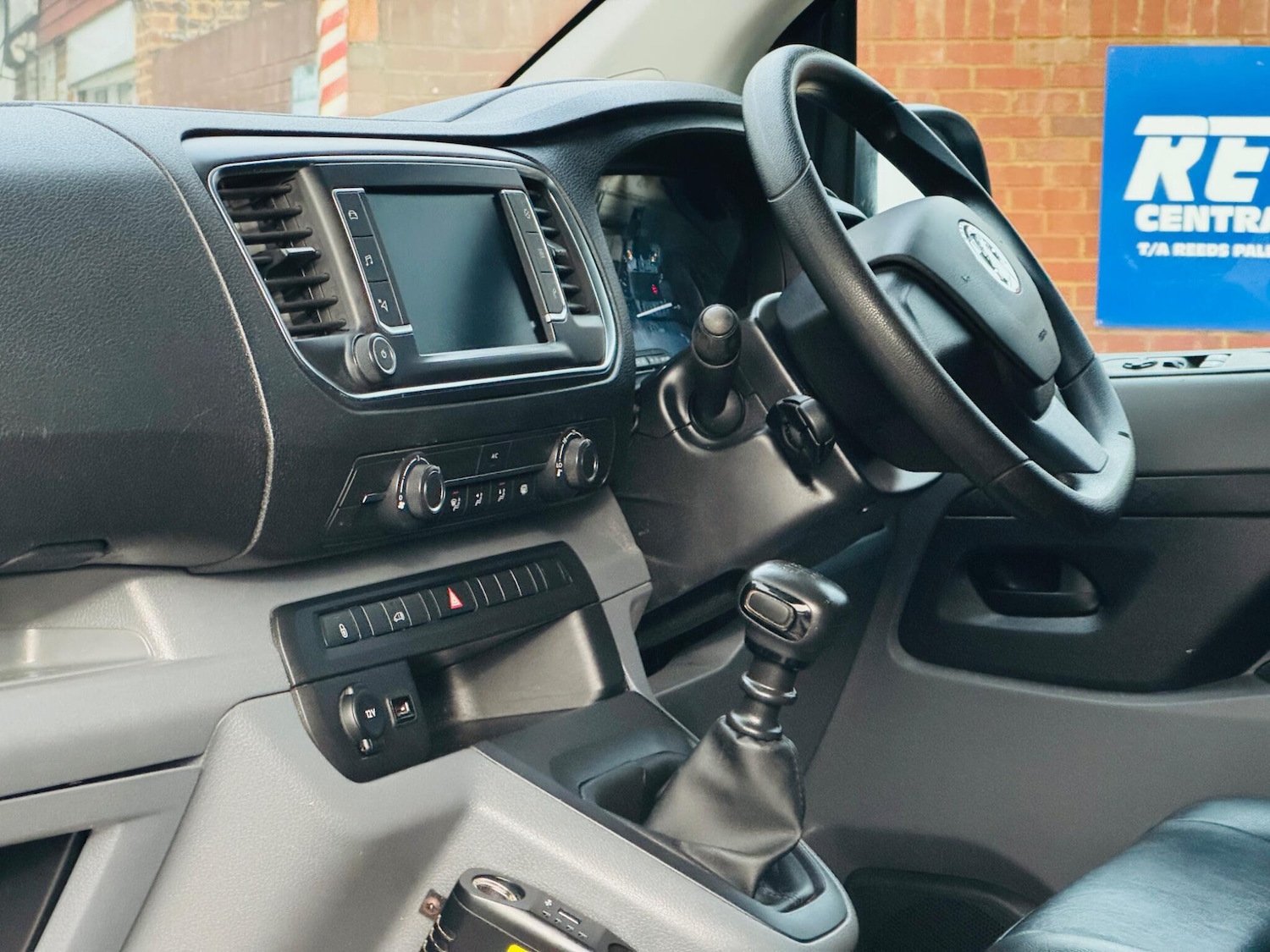 Used Vauxhall Vivaro 2021 for sale - 77331911: Photo 15