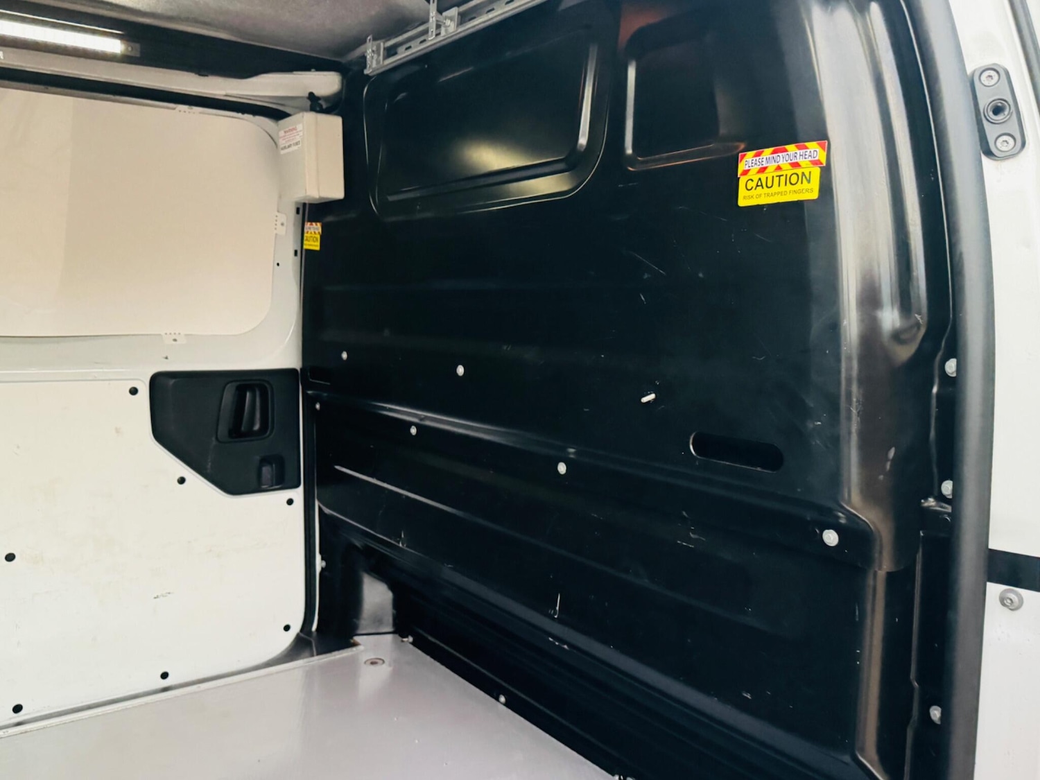 Used Vauxhall Vivaro 2021 for sale - 77331911: Photo 34