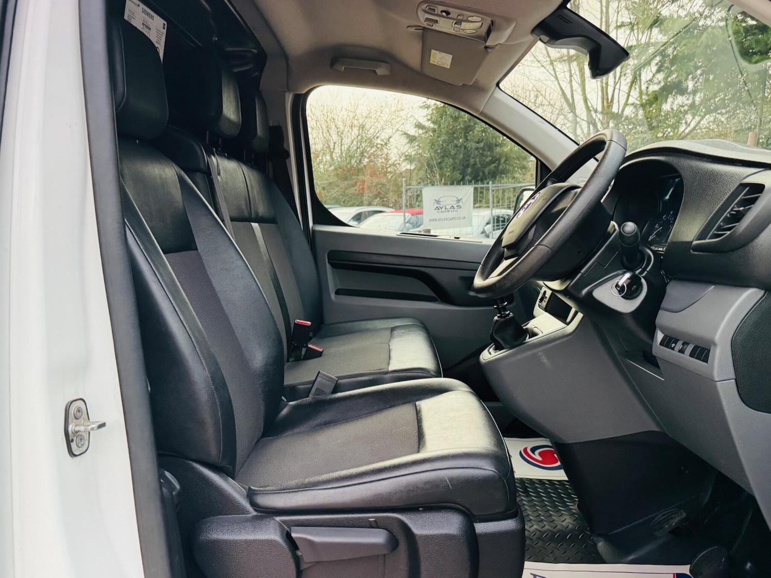 Used Vauxhall Vivaro 2021 for sale - 77331911: Photo 9