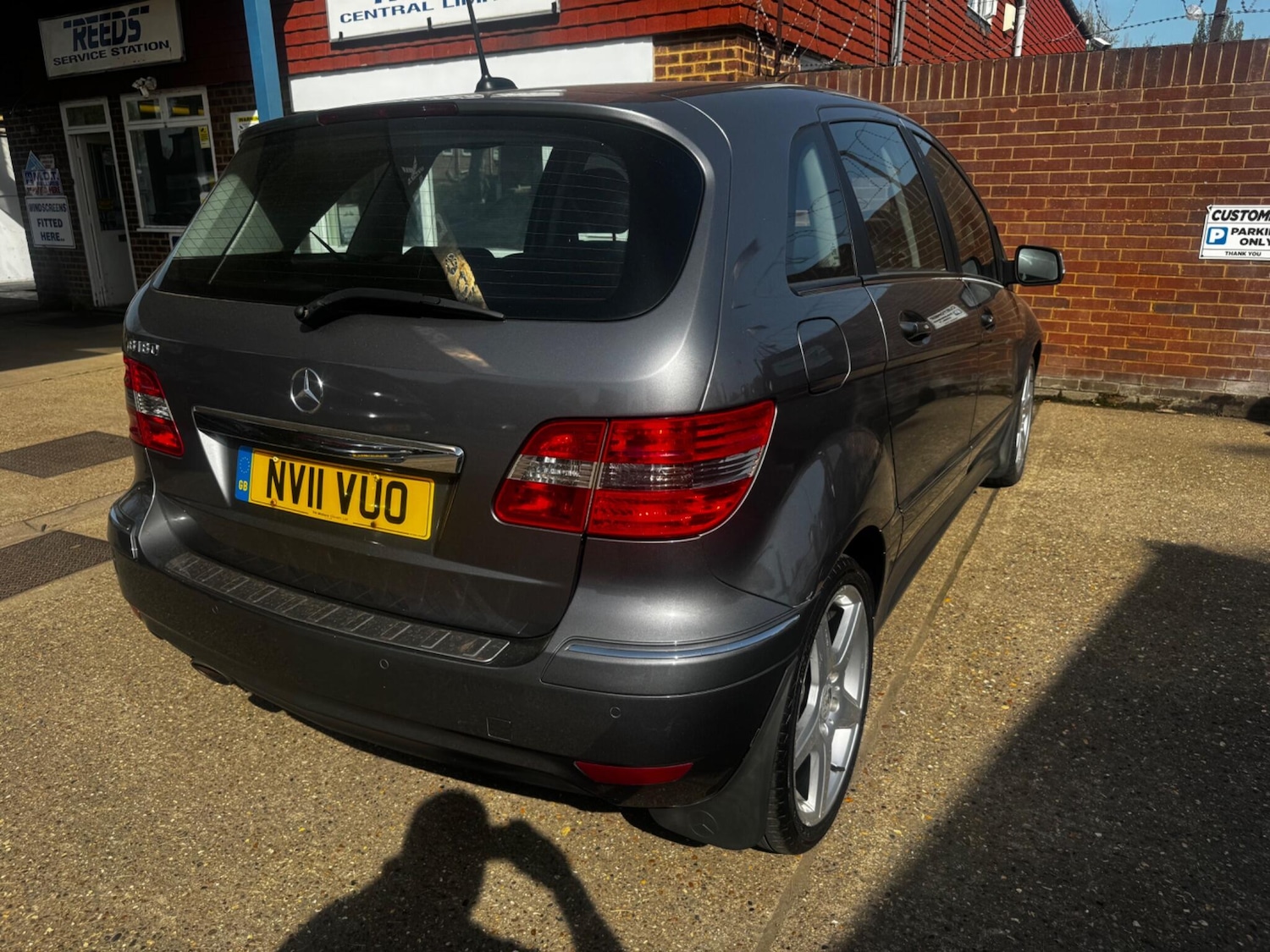 Used Mercedes-Benz B Class 2011 for sale - 78170627: Photo 2