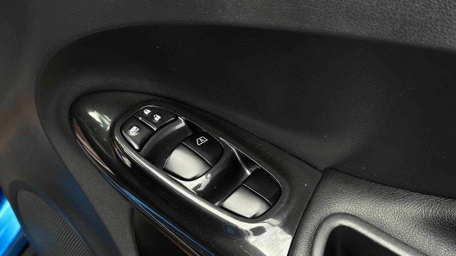 Used Nissan Juke 2019 for sale - 76976261: Photo 28