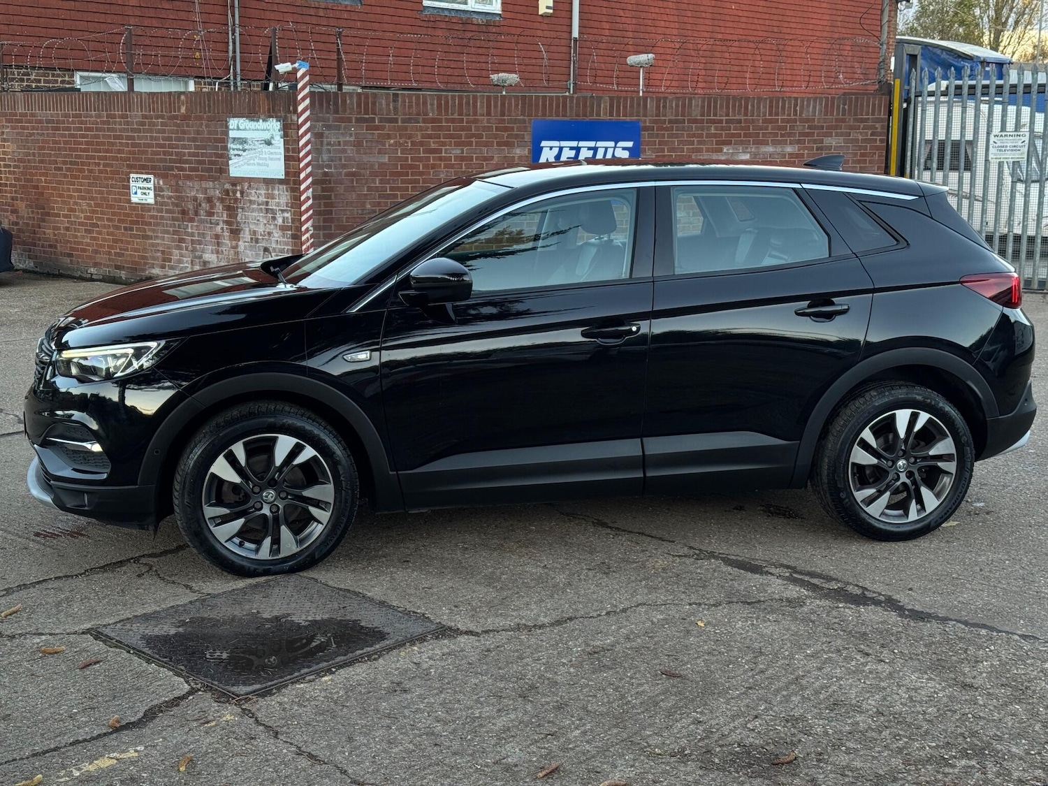 Used Vauxhall Grandland X 2018 for sale - 76550008: Photo 10