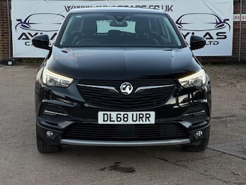 Used Vauxhall Grandland X 2018 for sale - 76550008: Photo