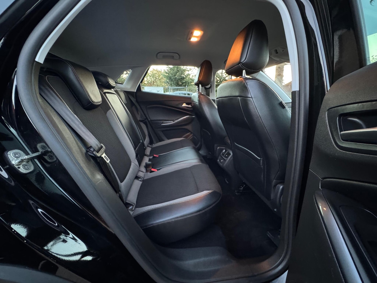 Used Vauxhall Grandland X 2018 for sale - 76550008: Photo 38