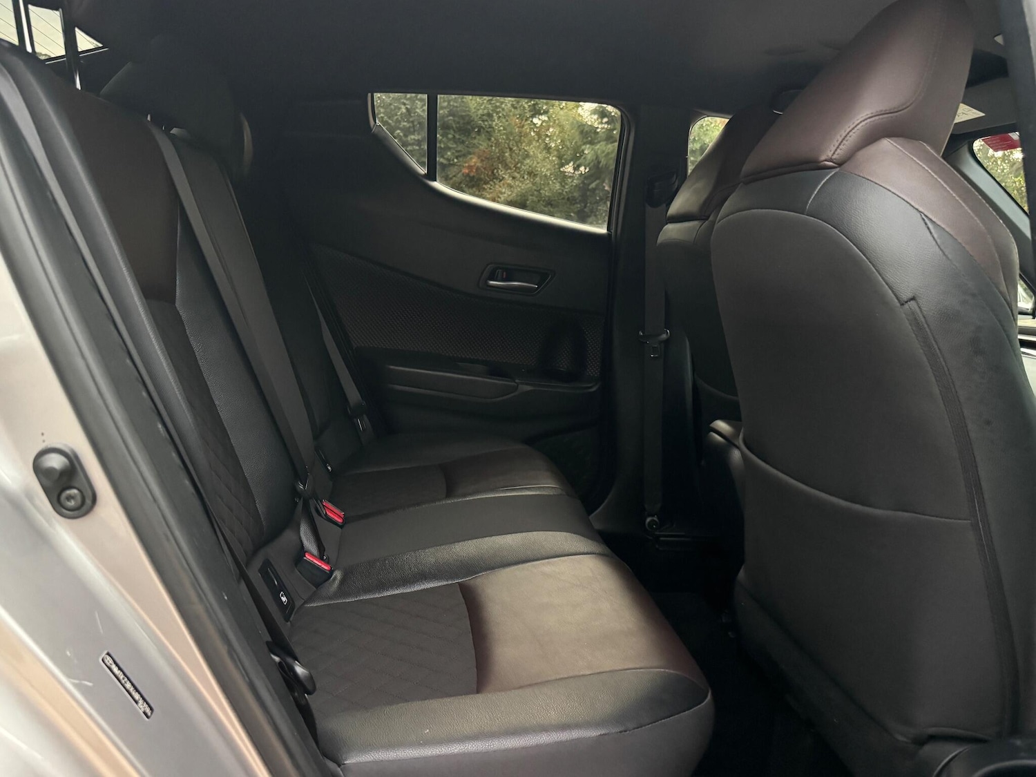 Used Toyota C-HR 2018 for sale - 76094755: Photo 22