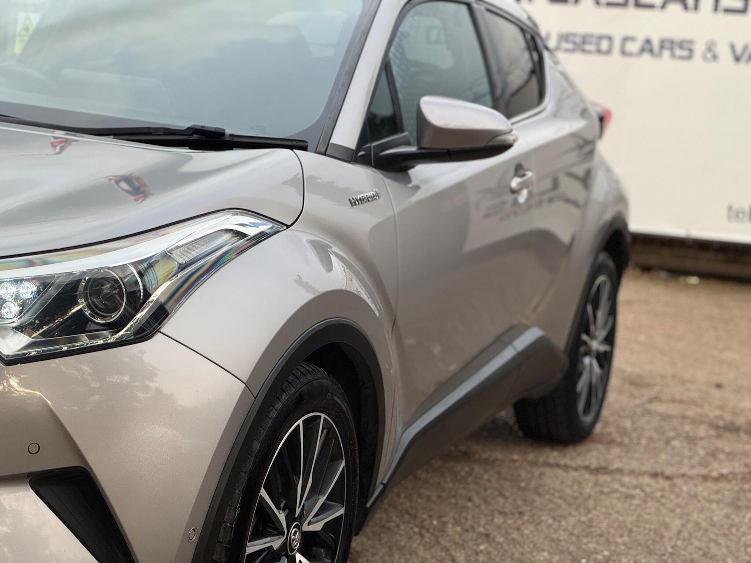 Used Toyota C-HR 2018 for sale - 76094755: Photo 9