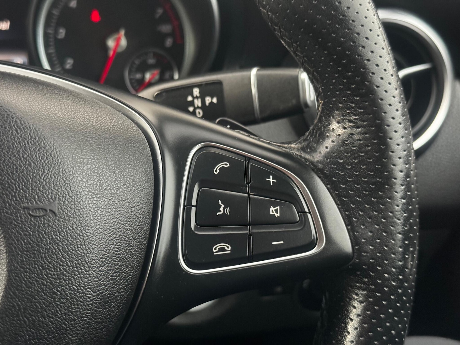 Used Mercedes-Benz GLA for sale - 77824607: Photo 32