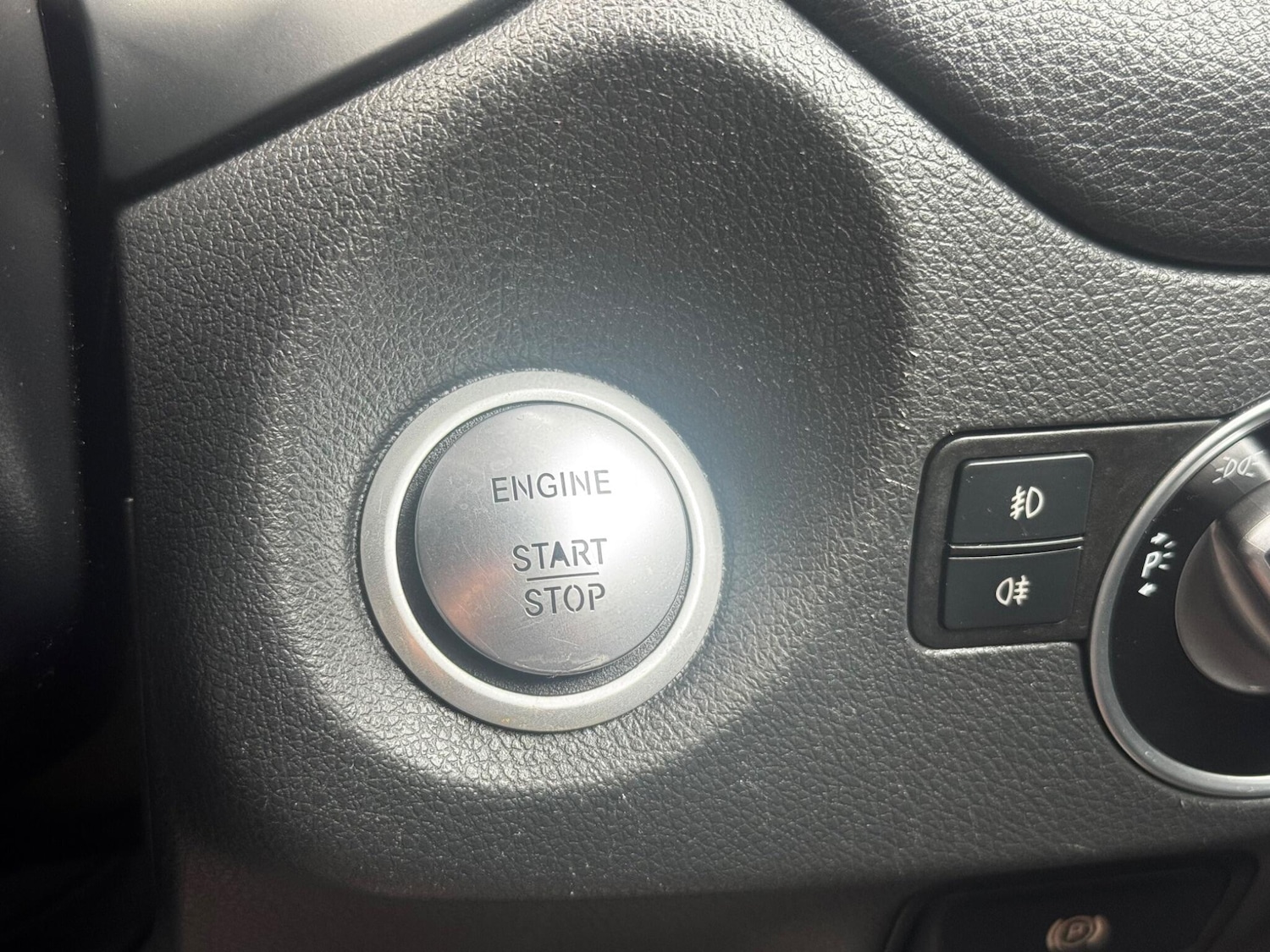 Used Mercedes-Benz GLA for sale - 77824607: Photo 40