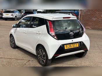 Used Toyota AYGO 2016 for sale - 79590423: Photo