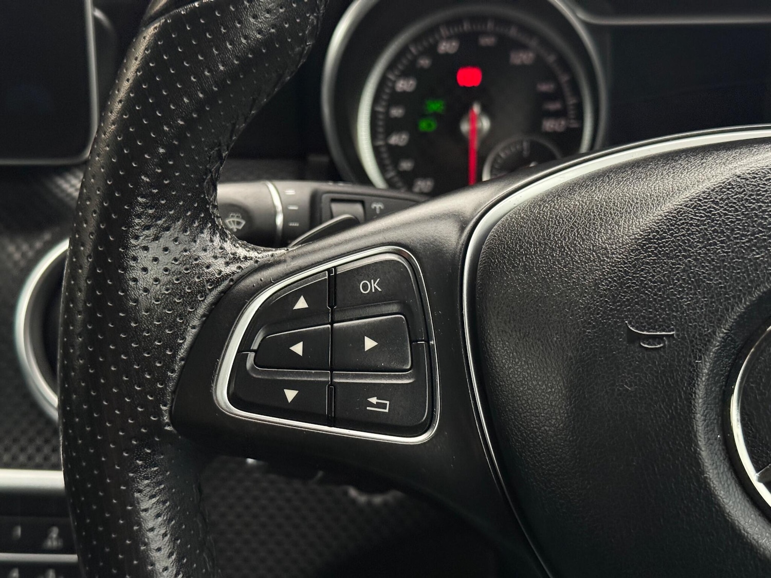 Used Mercedes-Benz A-Class 2016 for sale - 76294838: Photo 19