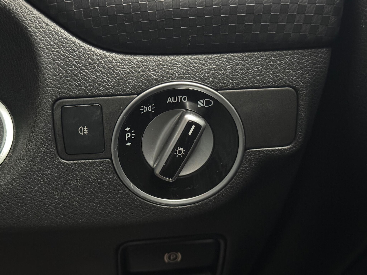 Used Mercedes-Benz A-Class 2016 for sale - 76294838: Photo 21