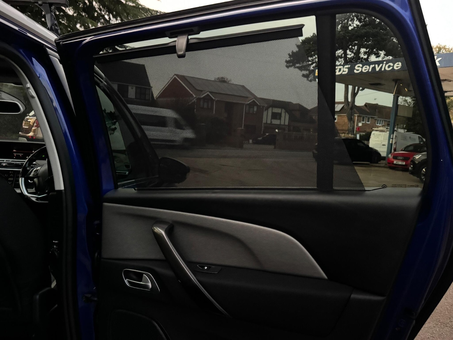 Used Citroen C4 Grand Picasso 2018 for sale - 76561834: Photo 25