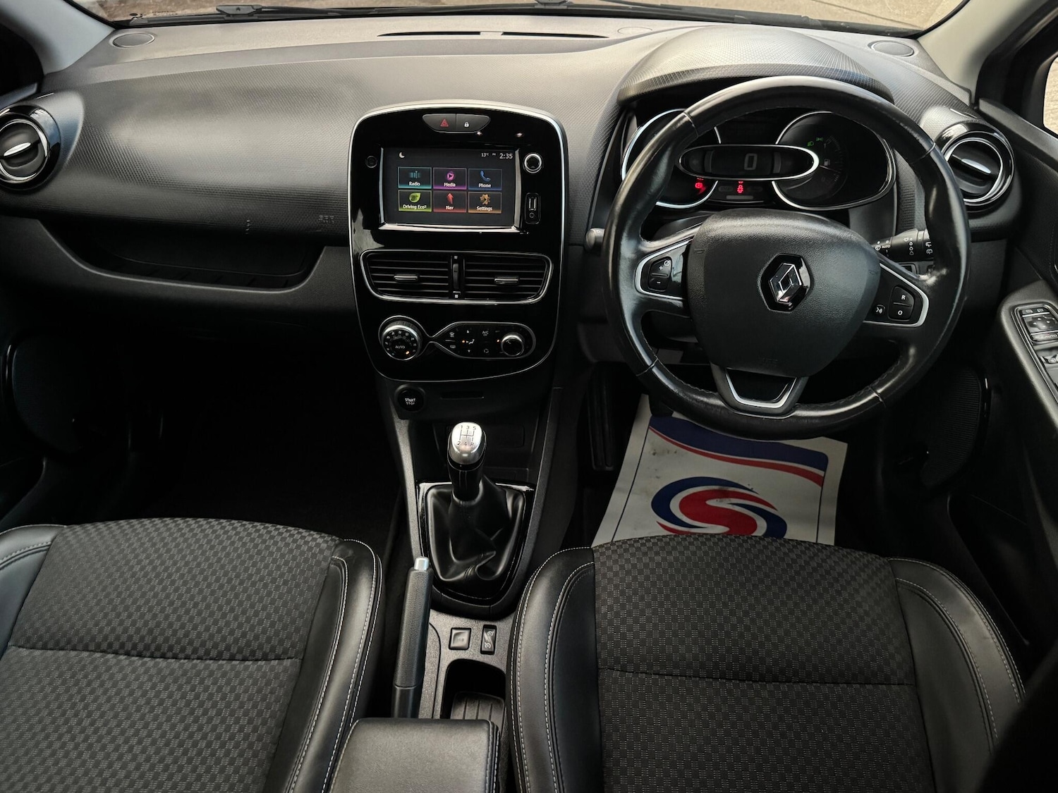 Used Renault Clio 2017 for sale - 76473895: Photo 21