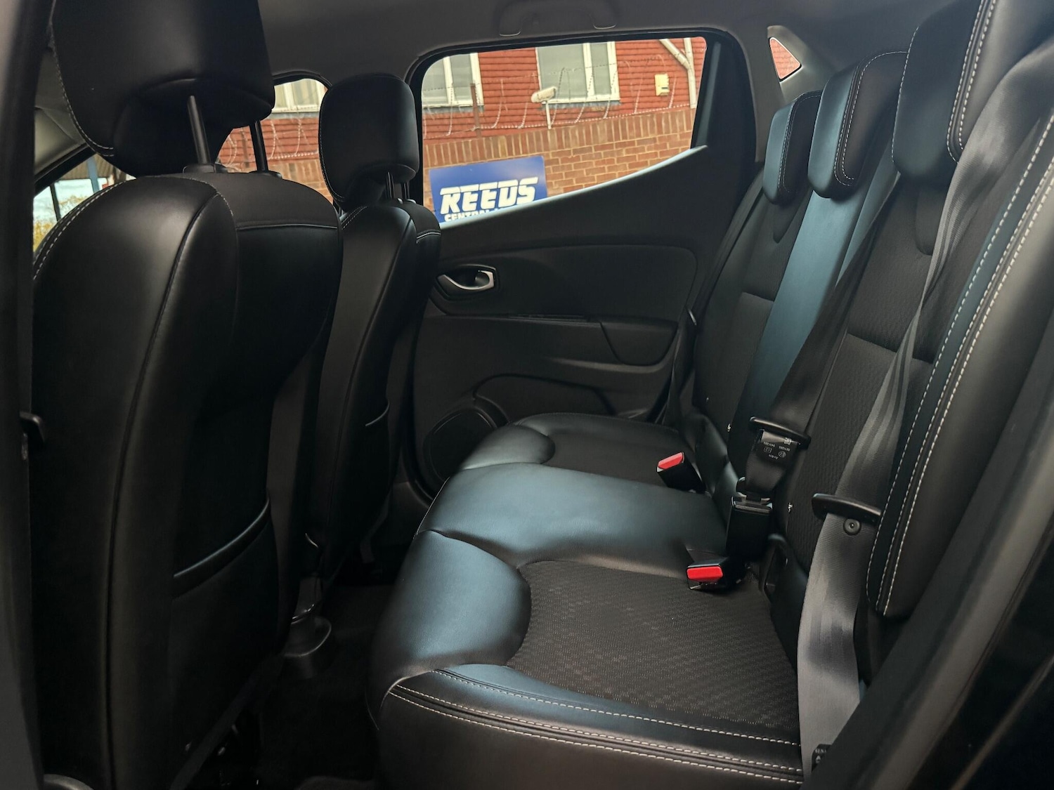 Used Renault Clio 2017 for sale - 76473895: Photo 23