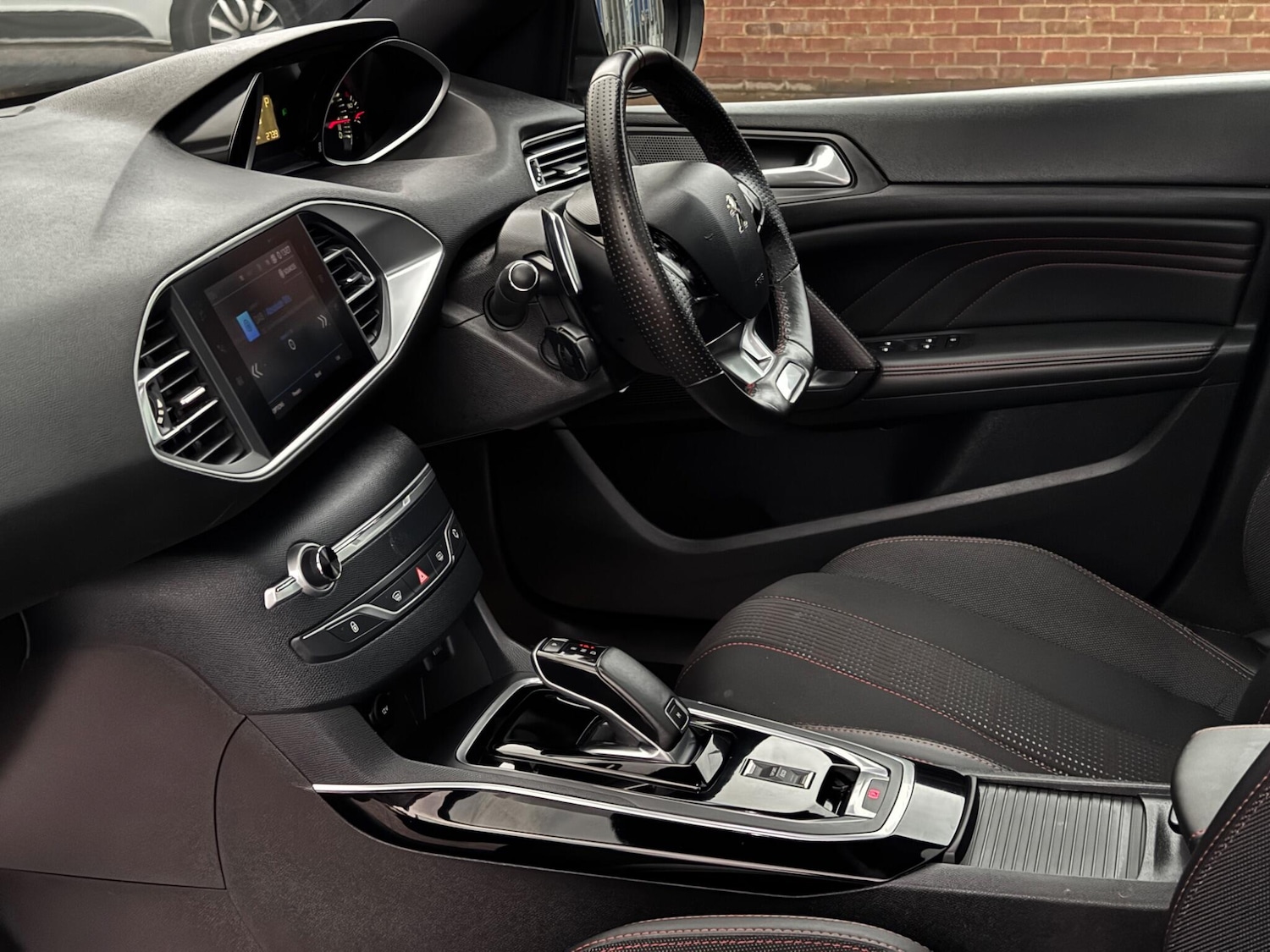 Used Peugeot 308 2020 for sale - 77029408: Photo 11