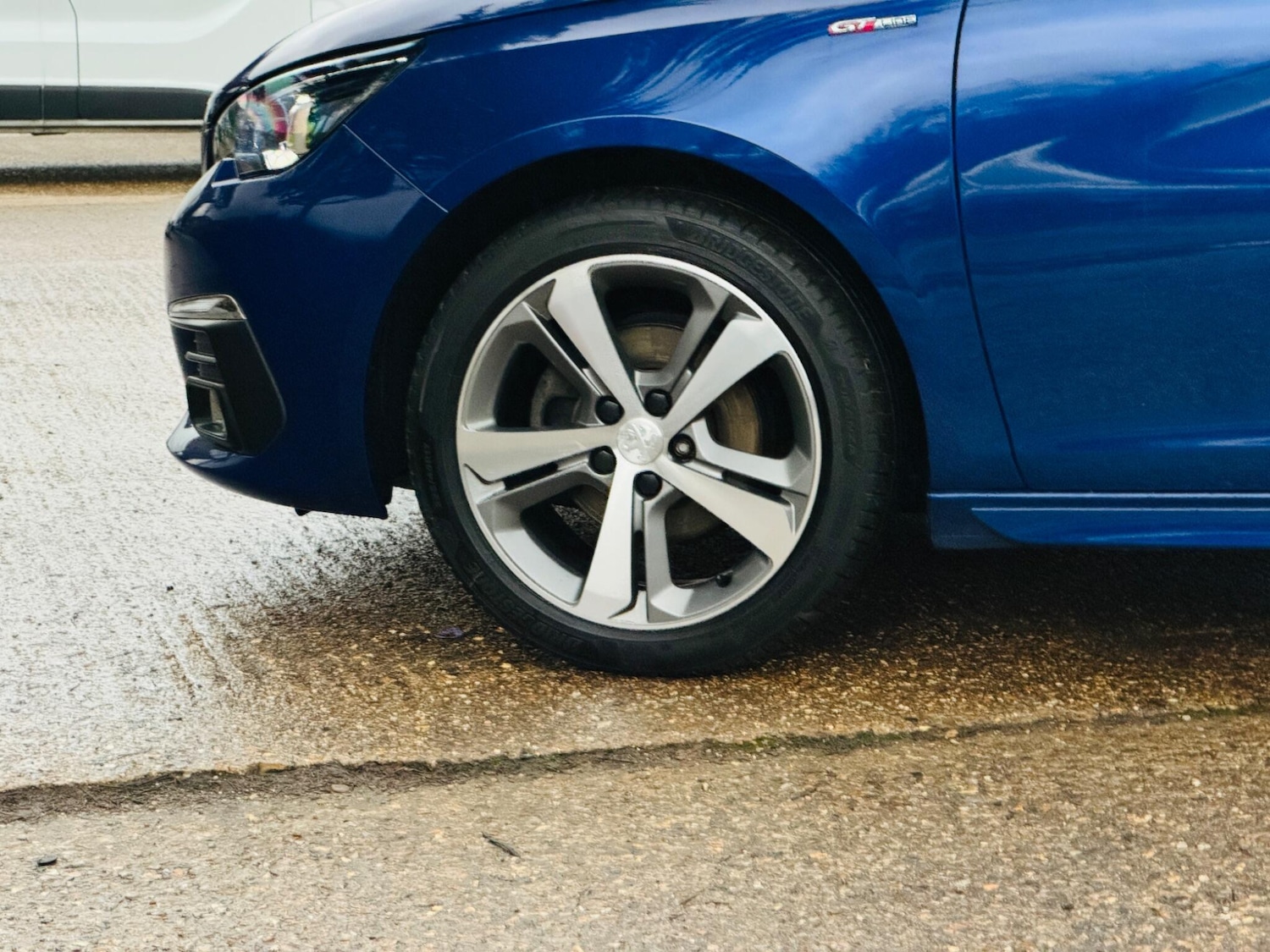 Used Peugeot 308 2020 for sale - 77029408: Photo 22