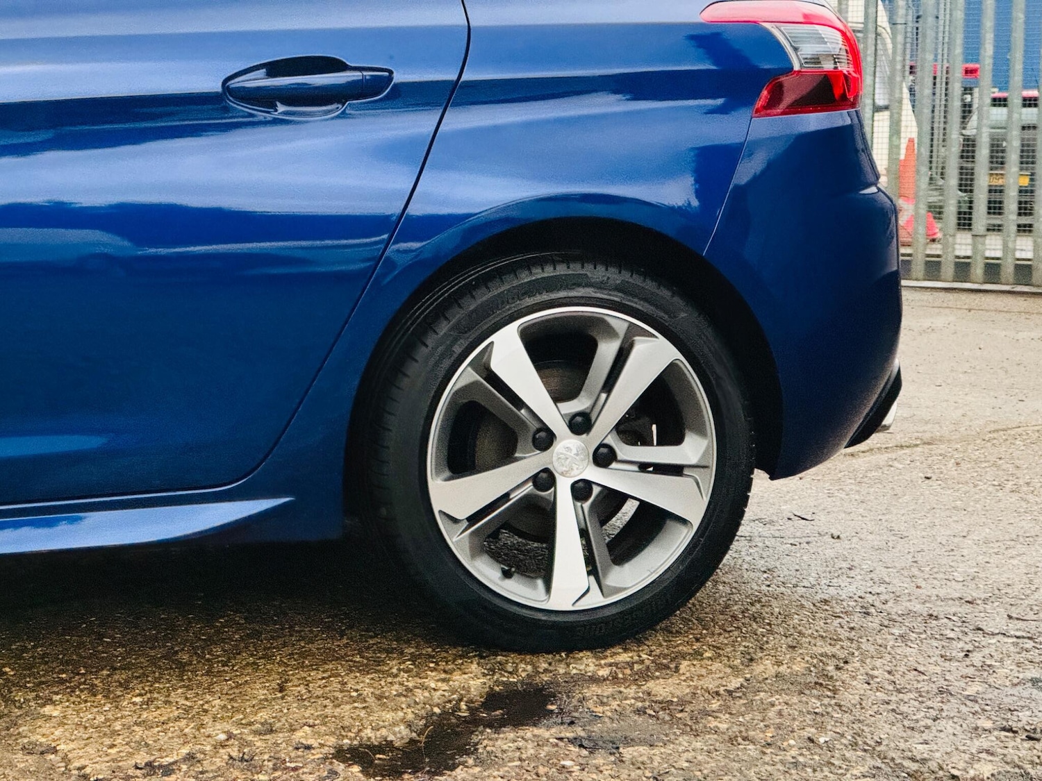 Used Peugeot 308 2020 for sale - 77029408: Photo 23