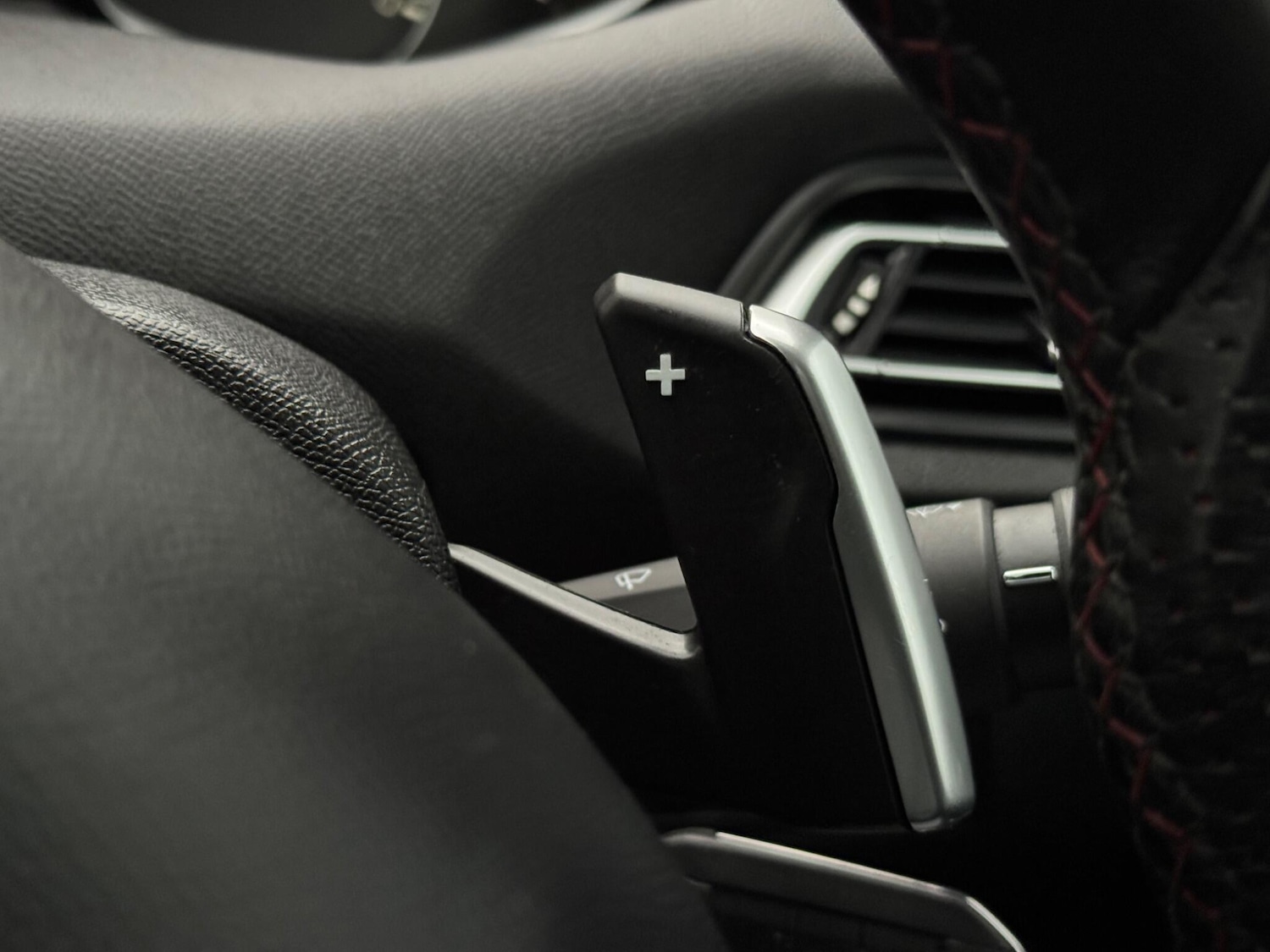 Used Peugeot 308 2020 for sale - 77029408: Photo 48